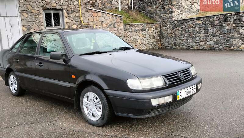Седан Volkswagen Passat 1996 в Белой Церкви