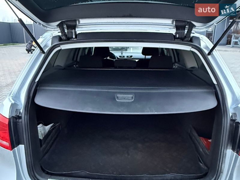 Универсал Volkswagen Passat 2010 в Коломые