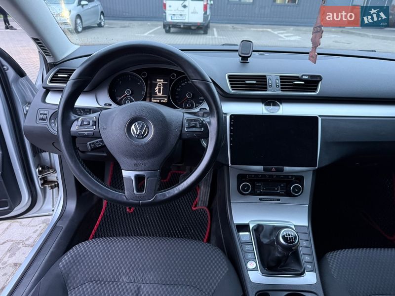 Универсал Volkswagen Passat 2010 в Коломые