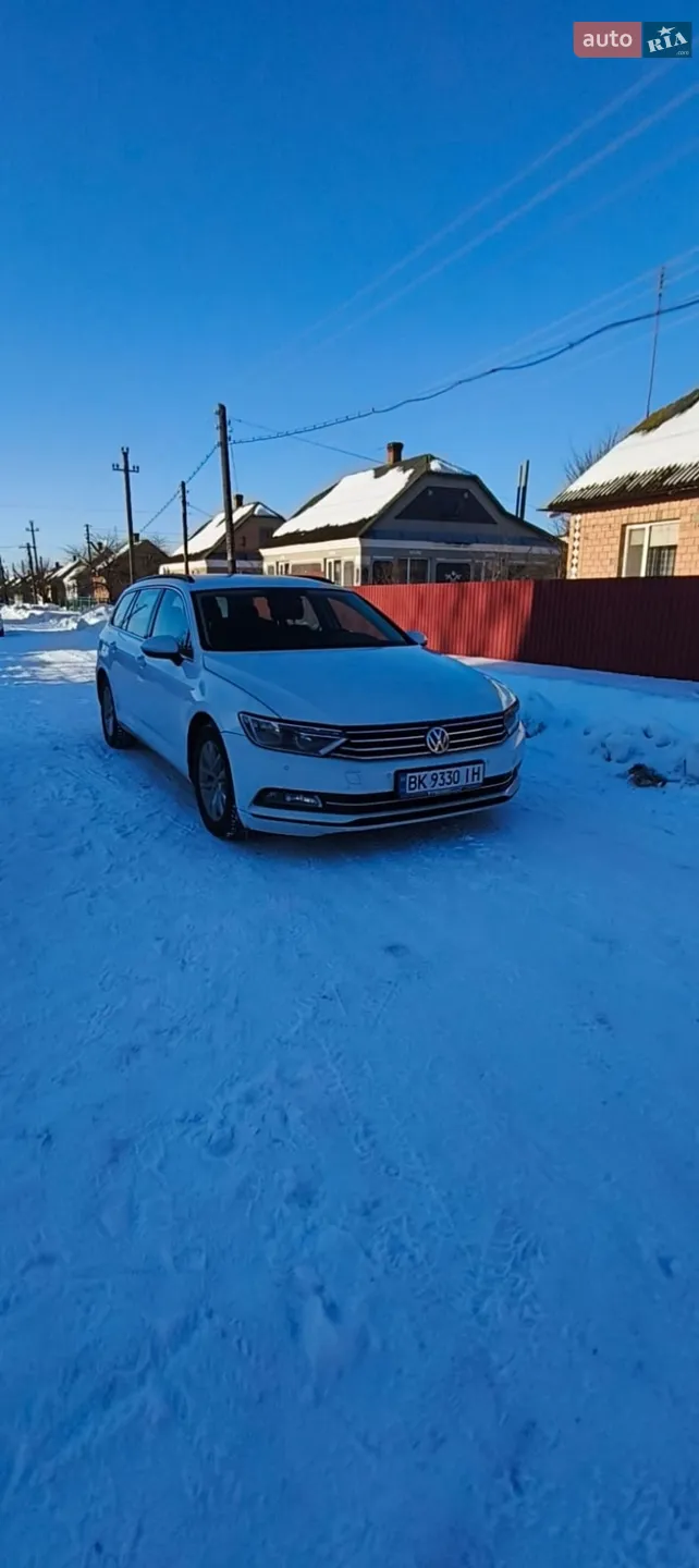 2016 Volkswagen Passat - мініатюра 9