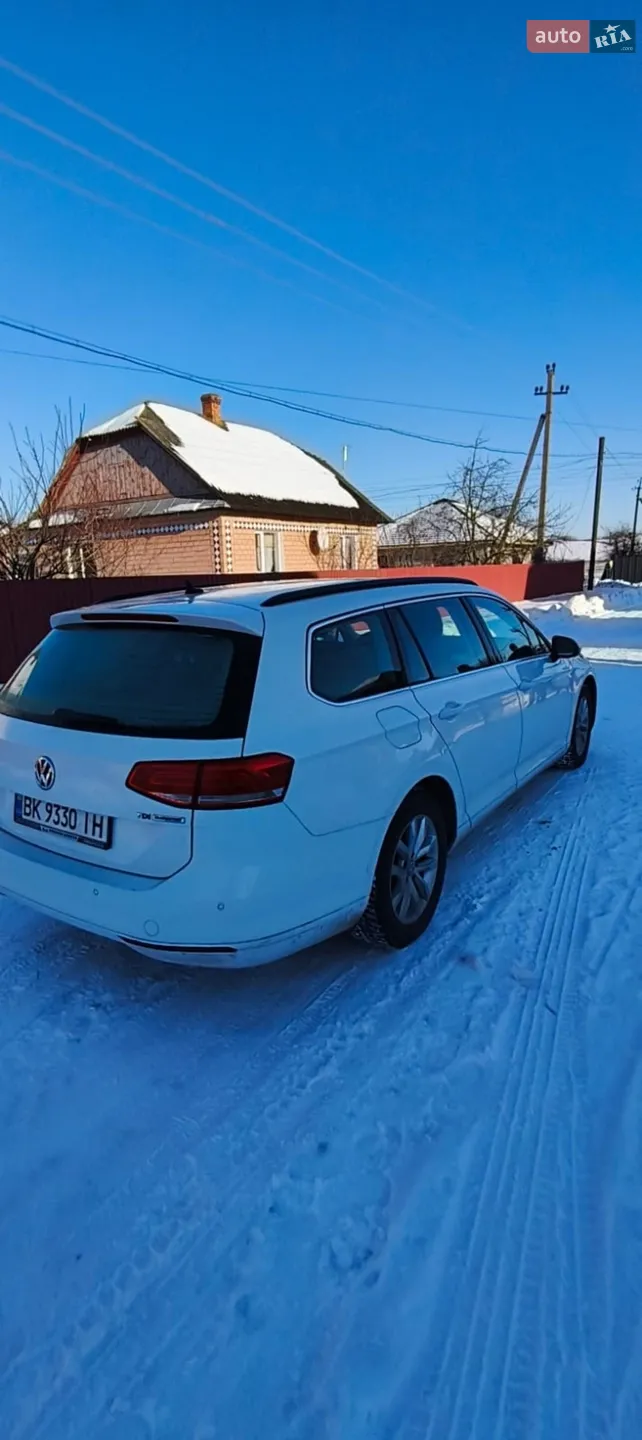 2016 Volkswagen Passat - мініатюра 3