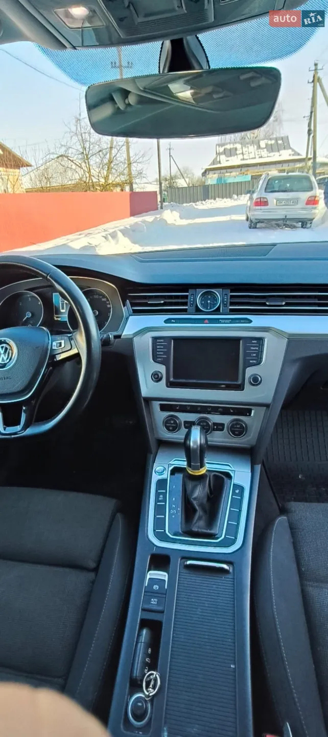 2016 Volkswagen Passat - мініатюра 19