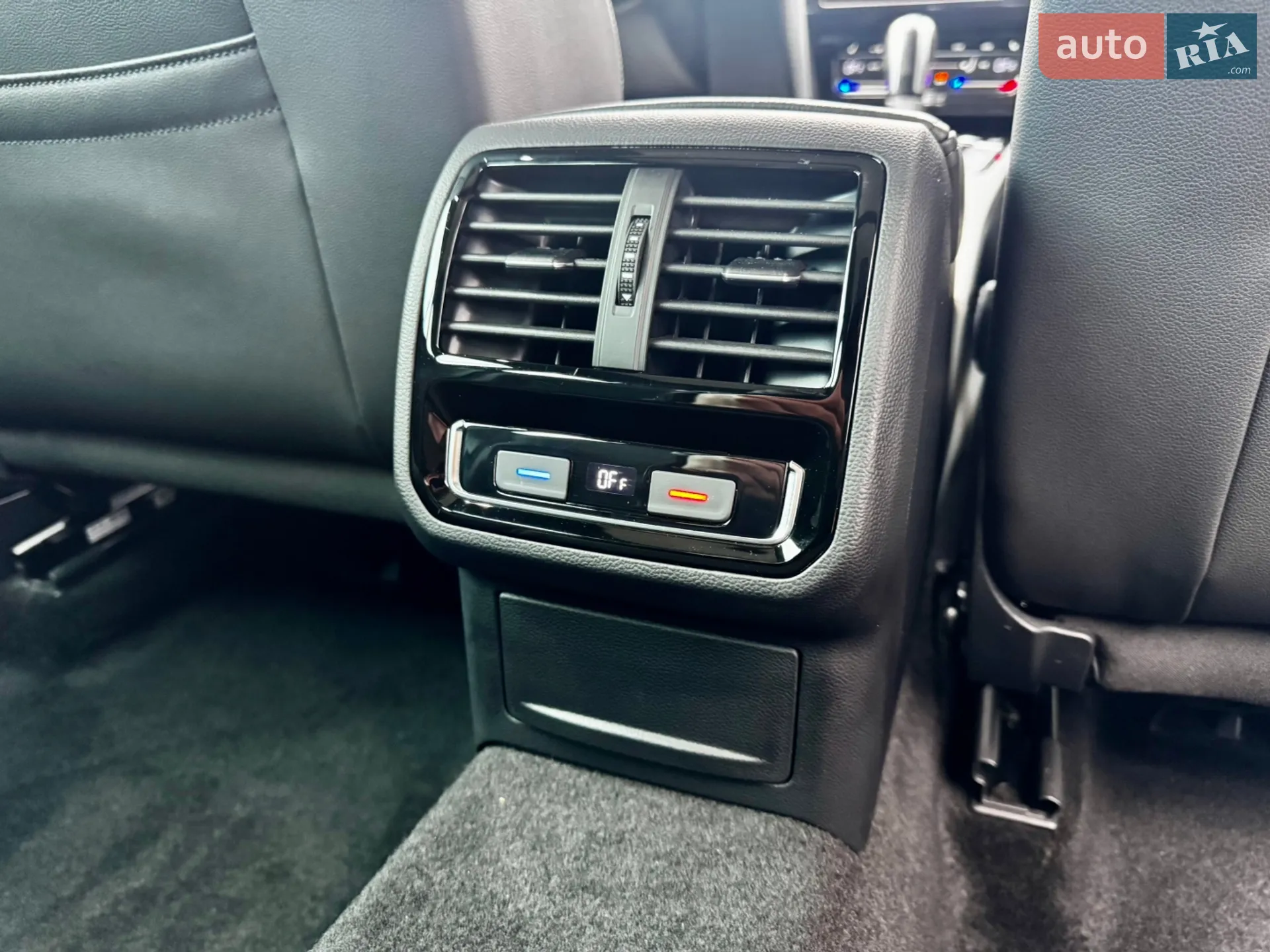 2021 Volkswagen Passat - мініатюра 40