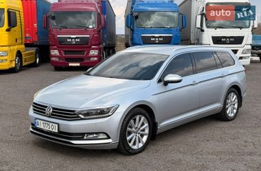 Универсал Volkswagen Passat 2018 в Умани
