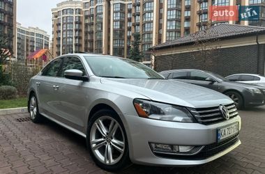 Седан Volkswagen Passat 2015 в Києві