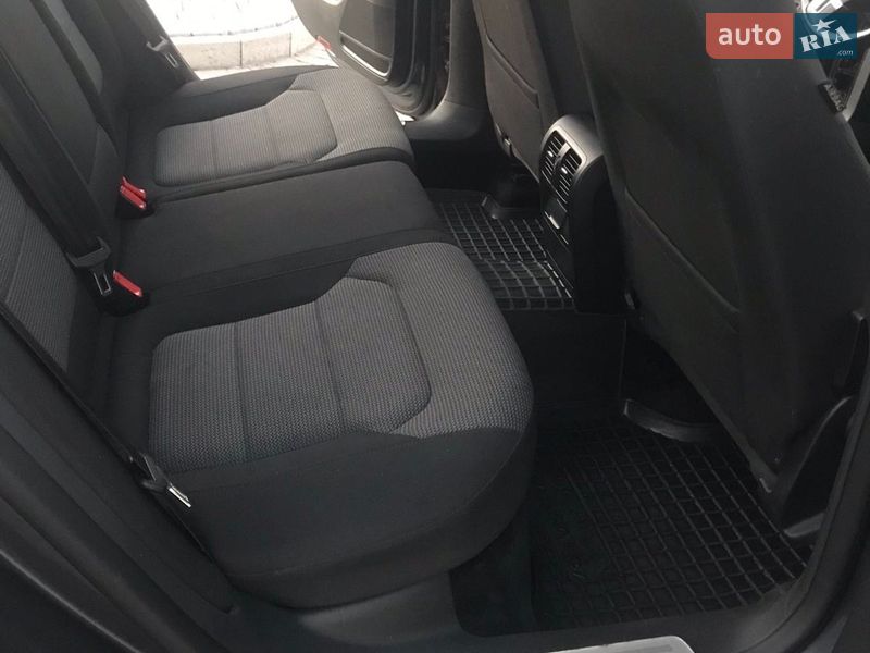 Универсал Volkswagen Passat 2011 в Дрогобыче фото 16 Универсал Volkswagen Passat 2011 в Дрогобыче