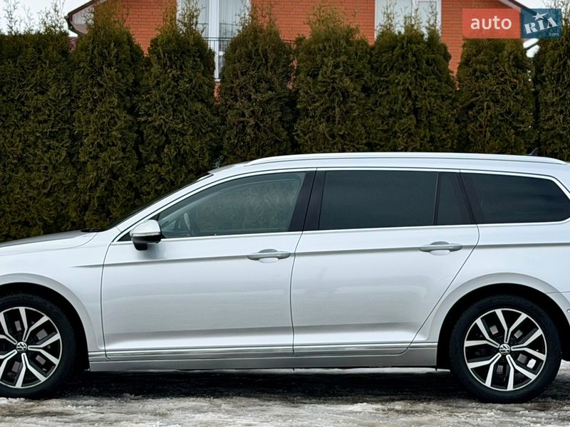 Универсал Volkswagen Passat 2021 в Луцке