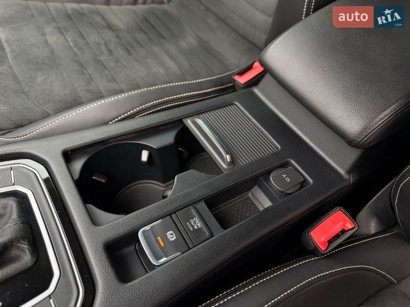 Универсал Volkswagen Passat 2021 в Луцке