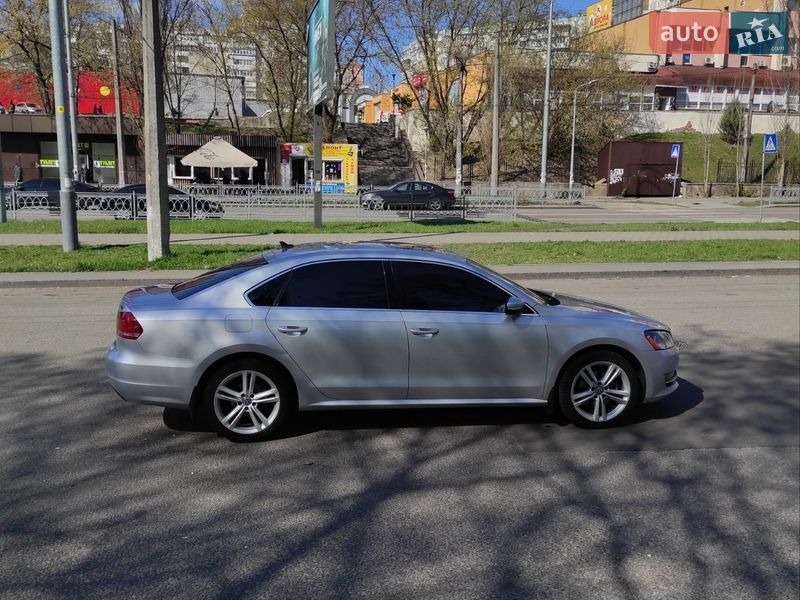 Седан Volkswagen Passat 2013 в Киеве фото 3 Седан Volkswagen Passat 2013 в Киеве