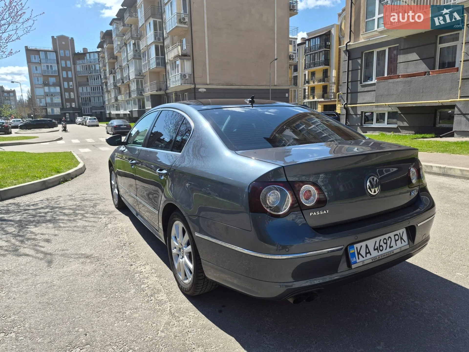 2010 Volkswagen Passat - мініатюра 7