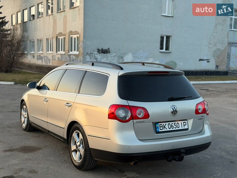 Универсал Volkswagen Passat 2009 в Ровно