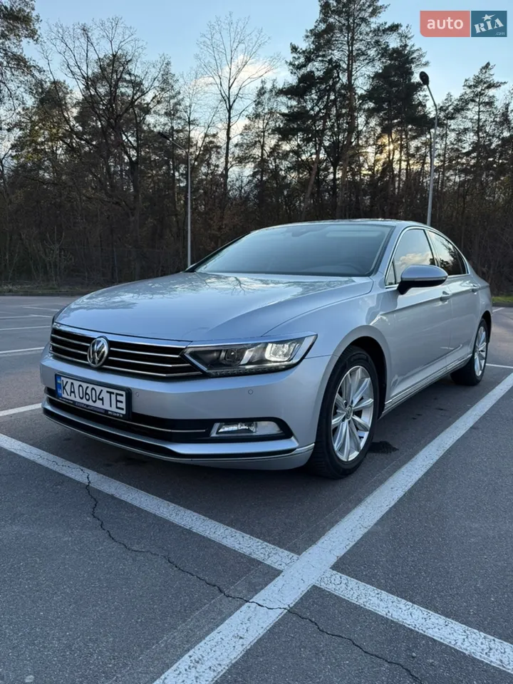 2017 Volkswagen Passat - мініатюра 30