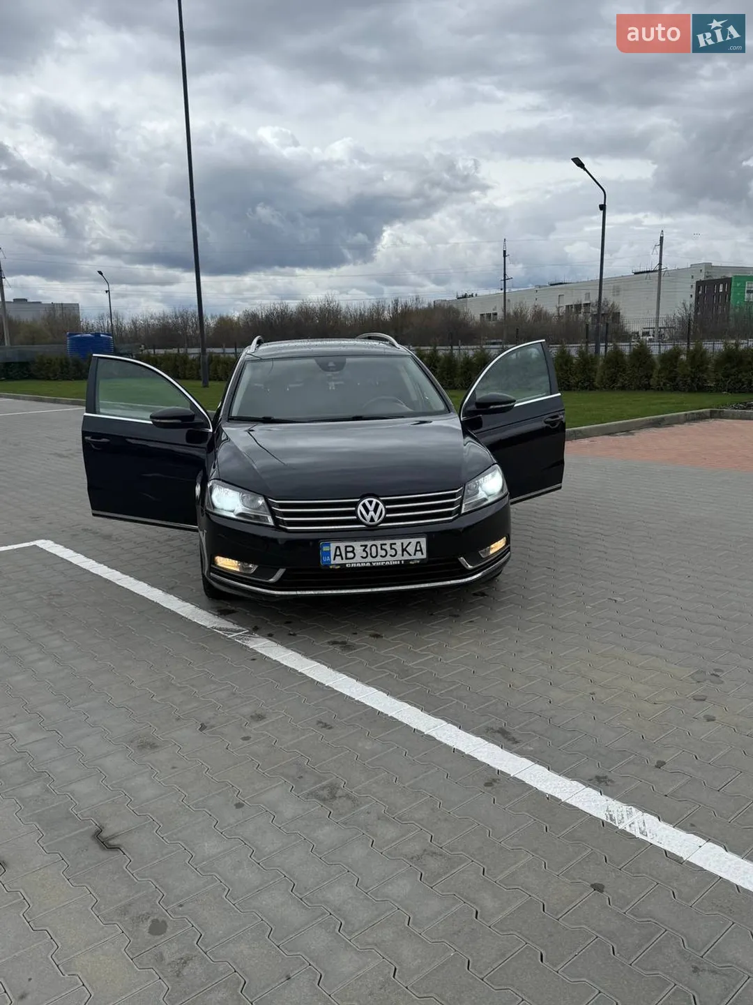 2013 Volkswagen Passat - мініатюра 4