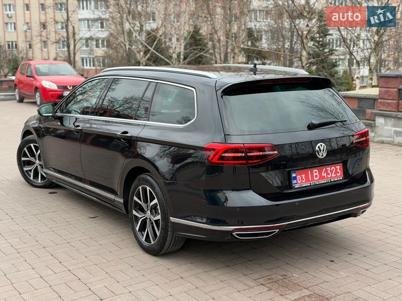 Универсал Volkswagen Passat 2016 в Ровно
