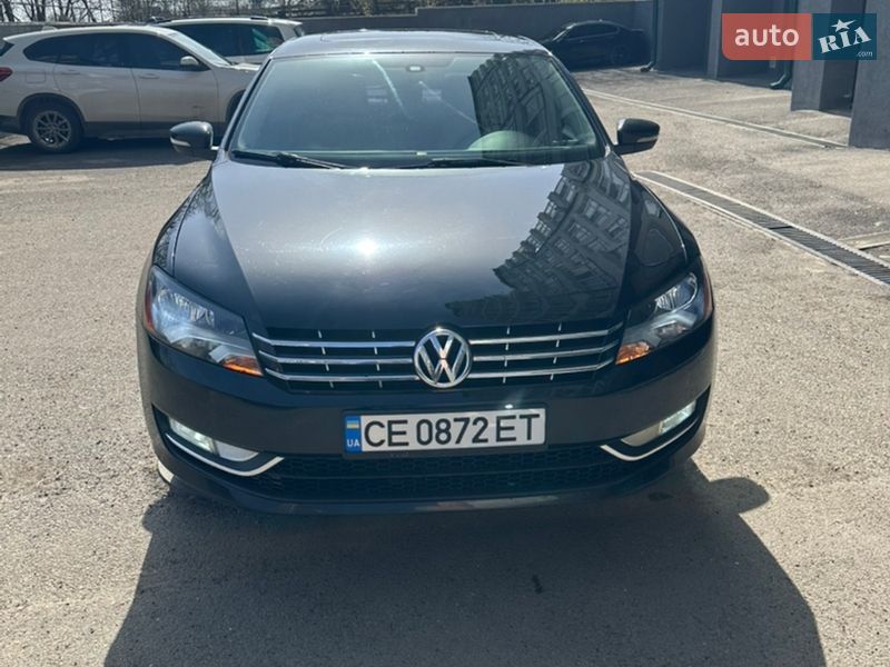 Седан Volkswagen Passat 2014 в Черновцах