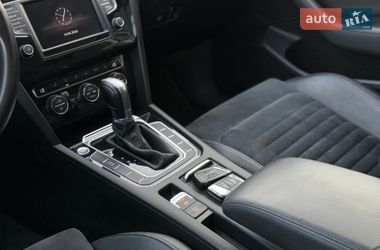Седан Volkswagen Passat 2016 в Калуші