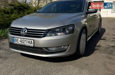 Седан Volkswagen Passat 2013 в Николаеве
