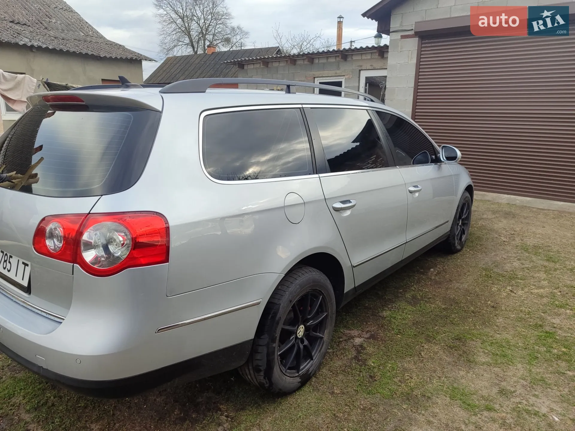 2010 Volkswagen Passat - мініатюра 4
