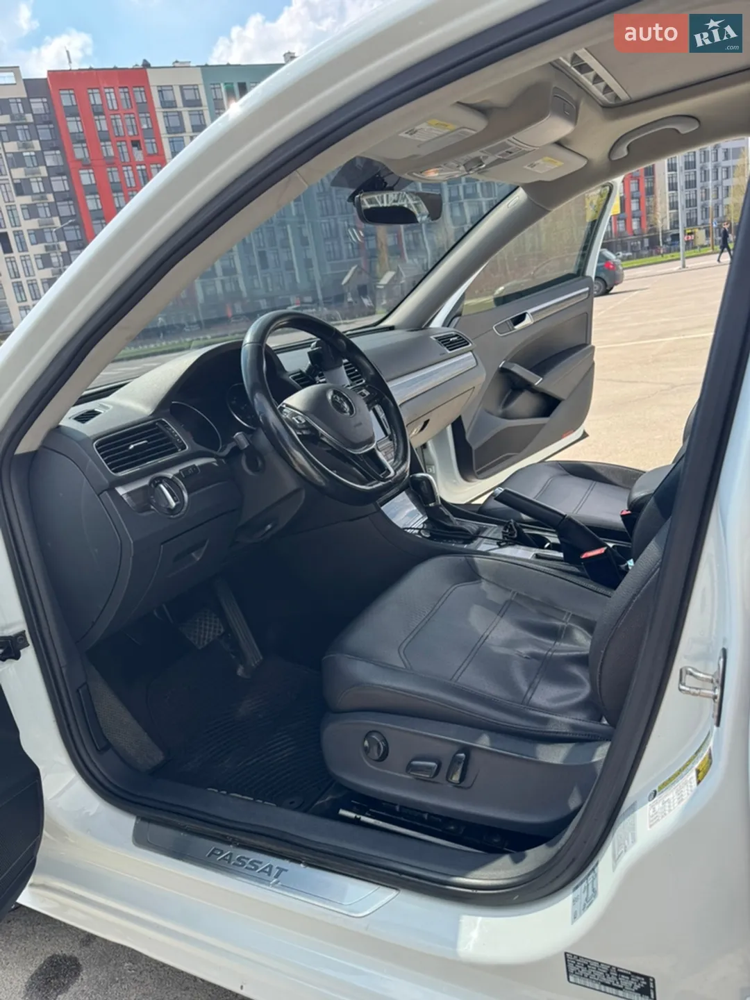 2015 Volkswagen Passat - мініатюра 8