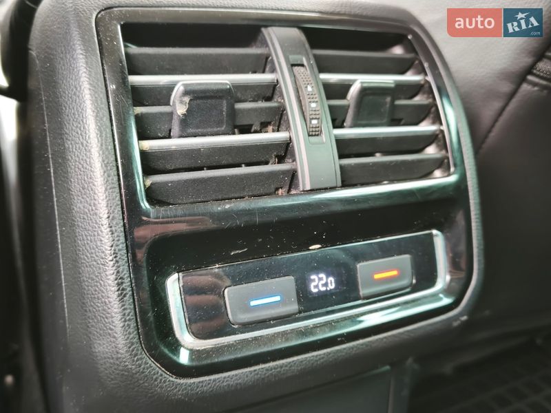 Универсал Volkswagen Passat 2016 в Львове