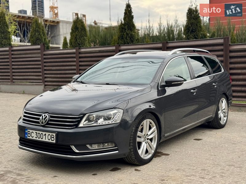 Универсал Volkswagen Passat 2012 в Львове