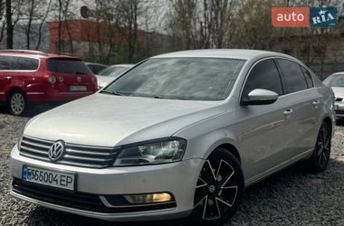 Седан Volkswagen Passat 2011 в Хмельницькому