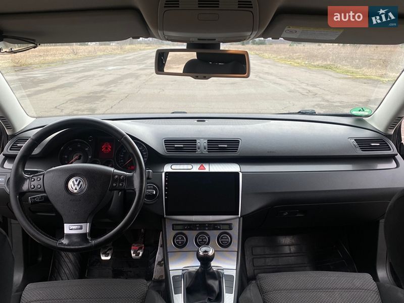 Универсал Volkswagen Passat 2006 в Любешове
