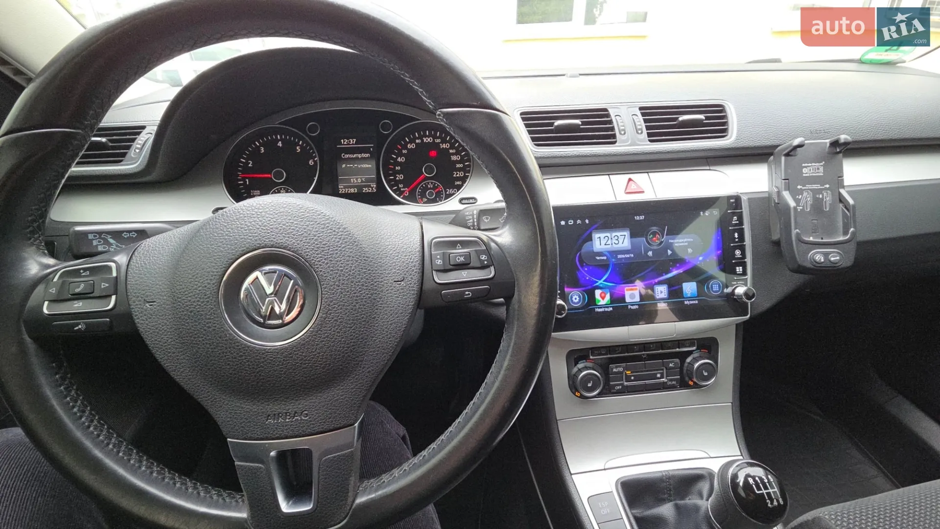 2010 Volkswagen Passat - мініатюра 10