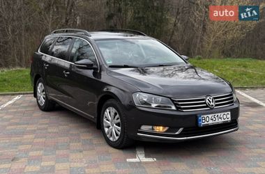 Універсал Volkswagen Passat 2011 в Тернополі