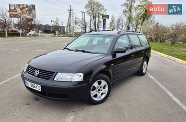 Универсал Volkswagen Passat 2000 в Буче