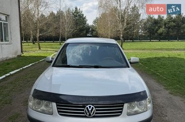 Седан Volkswagen Passat 1997 в Коломые
