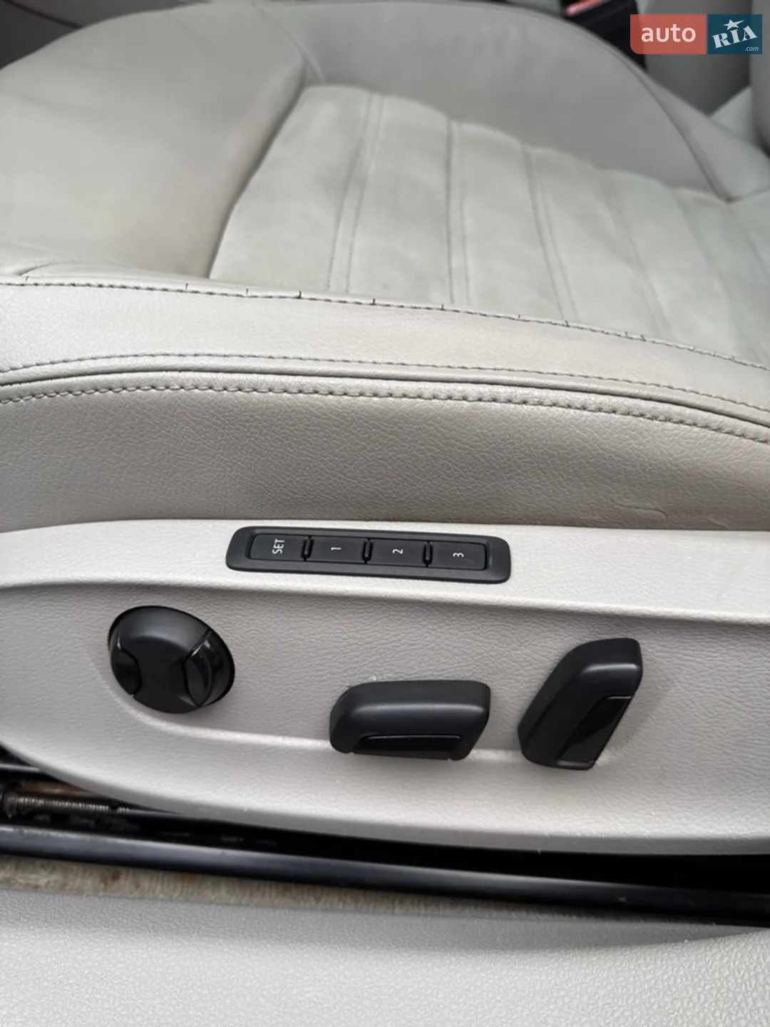2012 Volkswagen Passat - мініатюра 16