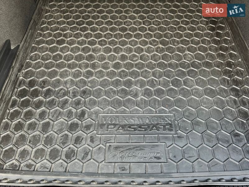 Универсал Volkswagen Passat 2015 в Звягеле