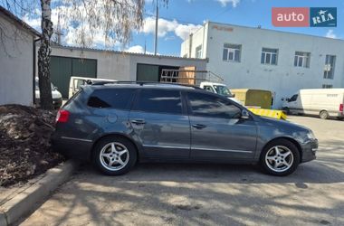 Универсал Volkswagen Passat 2009 в Киеве