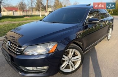 Седан Volkswagen Passat 2014 в Тернополі