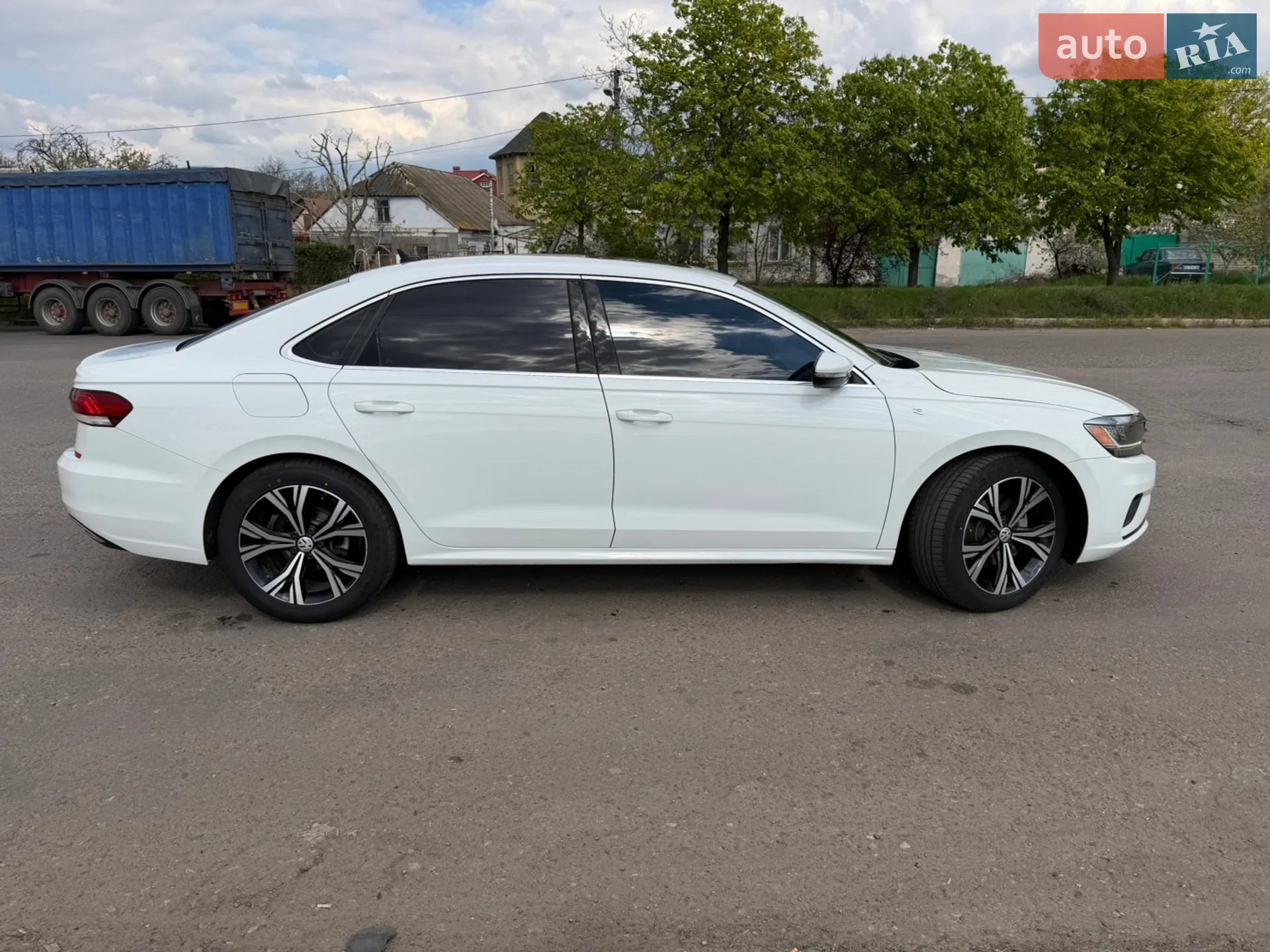 2021 Volkswagen Passat - мініатюра 12