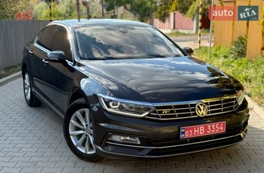 Седан Volkswagen Passat 2018 в Ужгороде