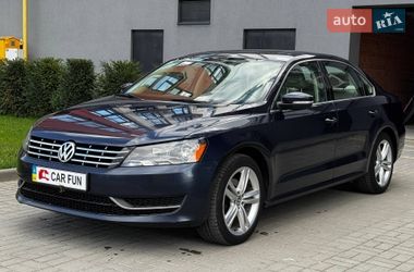 Седан Volkswagen Passat 2014 в Львові