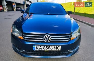 Седан Volkswagen Passat 2014 в Киеве