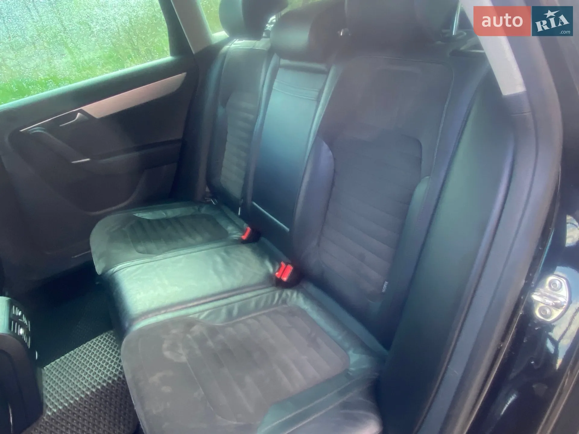 2011 Volkswagen Passat - мініатюра 16