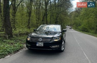 Седан Volkswagen Passat 2013 в Львове