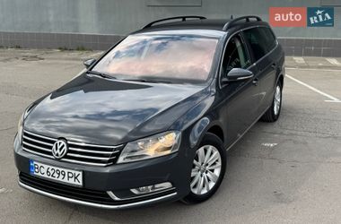 Универсал Volkswagen Passat 2013 в Львове