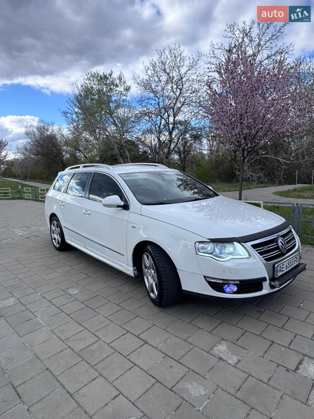 2010 Volkswagen Passat - мініатюра 31