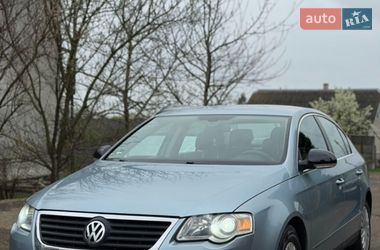 Седан Volkswagen Passat 2005 в Черновцах