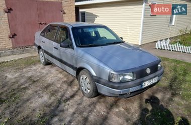 Седан Volkswagen Passat 1991 в Борисполе