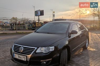 Седан Volkswagen Passat 2005 в Киеве