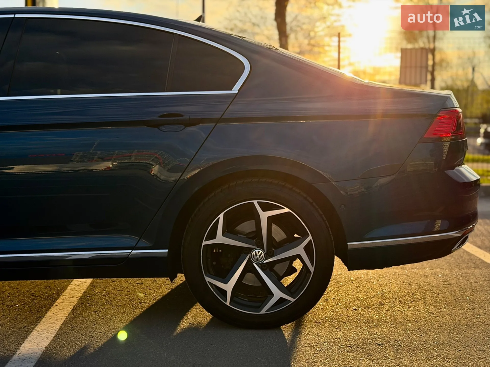 2019 Volkswagen Passat - мініатюра 8