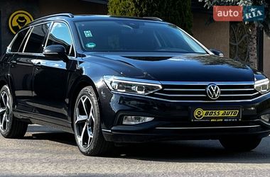 Универсал Volkswagen Passat 2022 в Львове