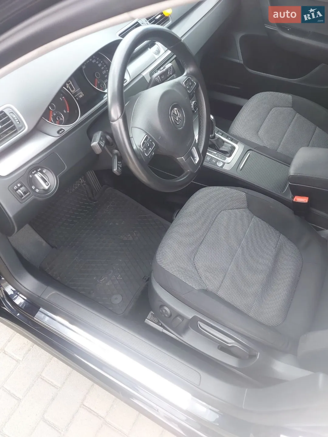 2012 Volkswagen Passat - мініатюра 16