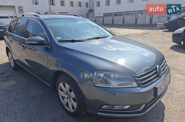 Универсал Volkswagen Passat 2011 в Львове